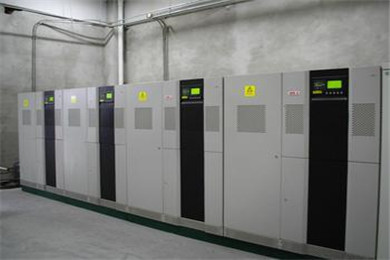 維修各種品牌大型UPS不間斷電源