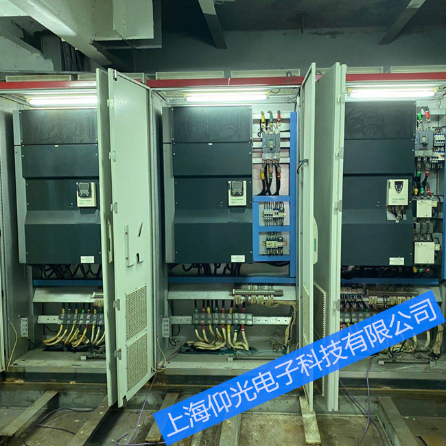 施耐德變頻器顯示OBF故障解決方法