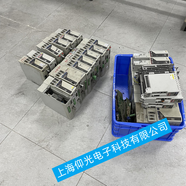 AB羅克韋爾Kinetix 6500驅(qū)動器報警S02維修中心