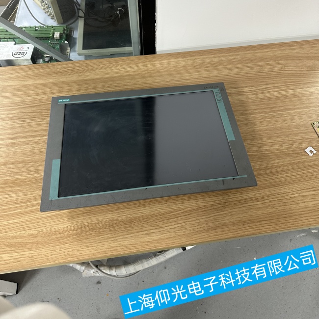 無錫西門子觸摸屏TP1900屏幕顯示內(nèi)容不正常故障維修找哪家修理中心