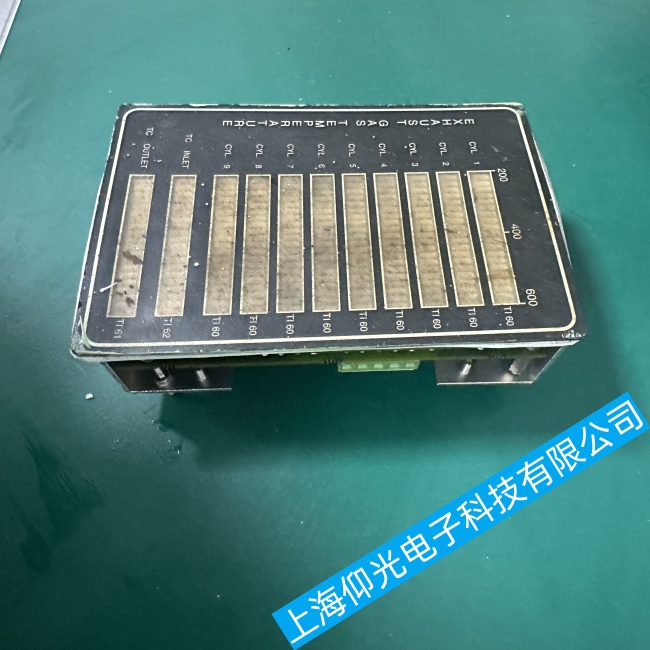 MAN發(fā)電機(jī)控制面板1689063-2顯示屏出現(xiàn)顯示異常故障維修步驟